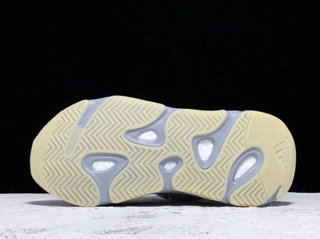 Adidas 700 Boost Yeezy FW2549 'Inertia' V2 0809